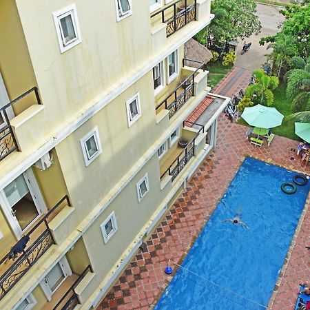 Mad Monkey Hostel Kampot (Adults Only) Exterior photo